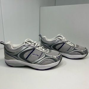 LA Gear Rock n Tone Walking Shoe